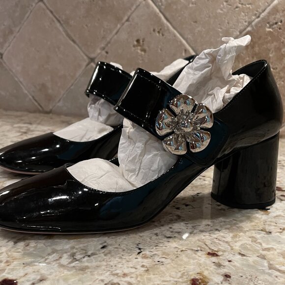 Prada Mary Jane Pump - Picture 3 of 10